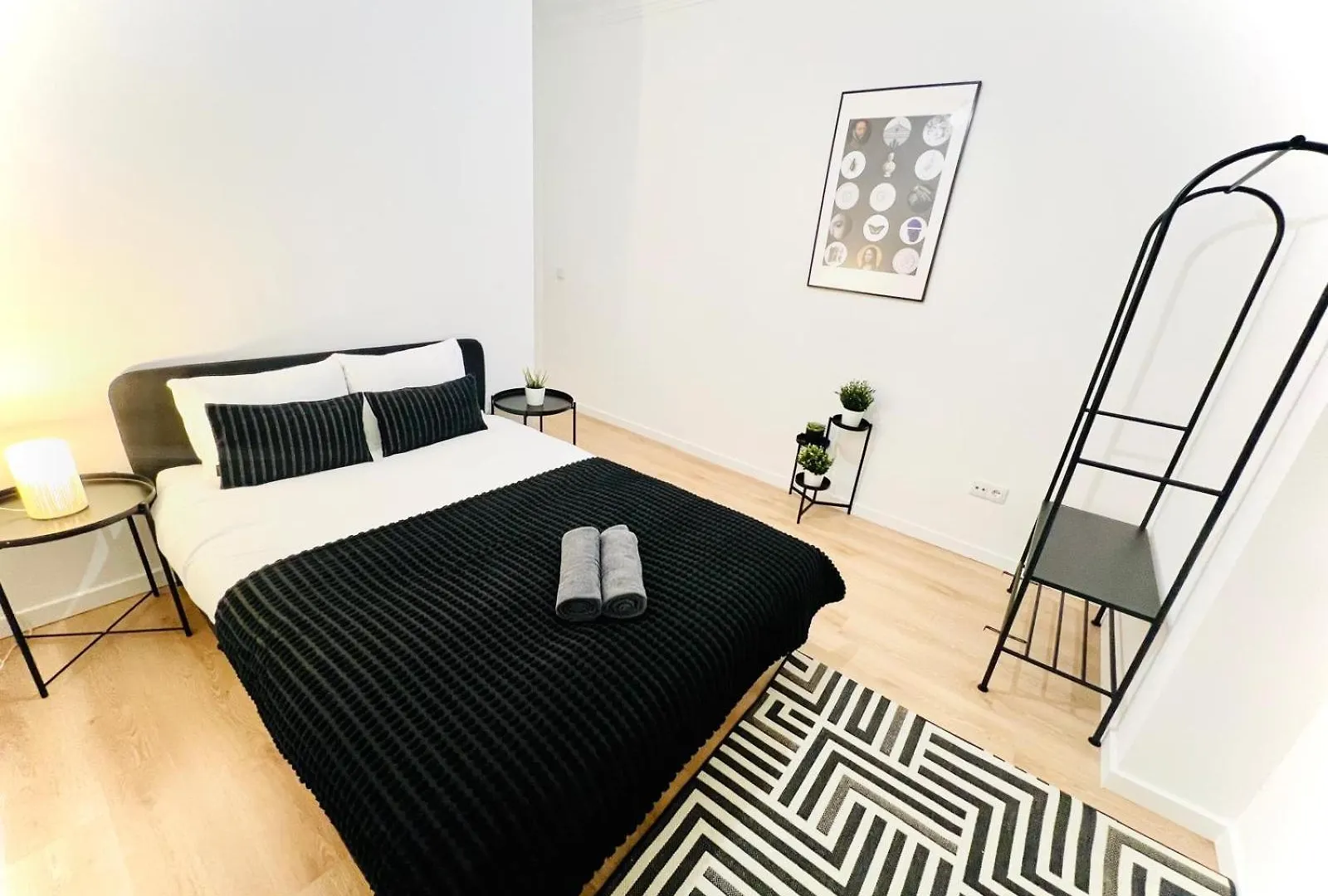 Vandrarhem Top Central Lisbon Rooms, Ideal Location For Tourists