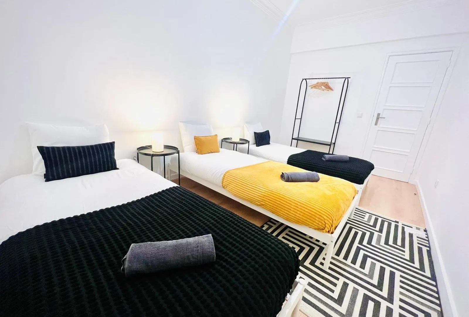 Top Central Lisbon Rooms, Ideal Location For Tourists Portugal