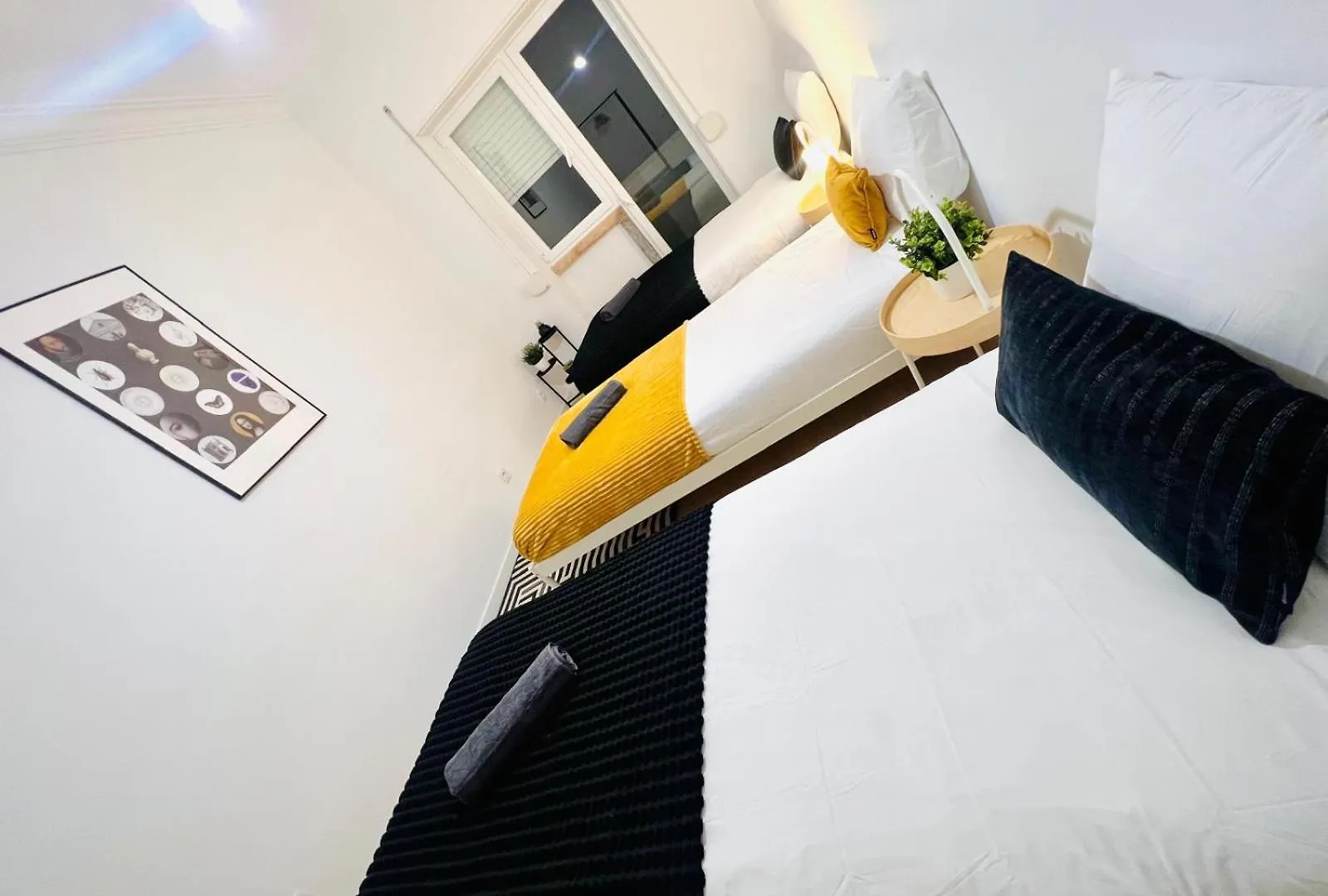 Vandrarhem Top Central Lisbon Rooms, Ideal Location For Tourists